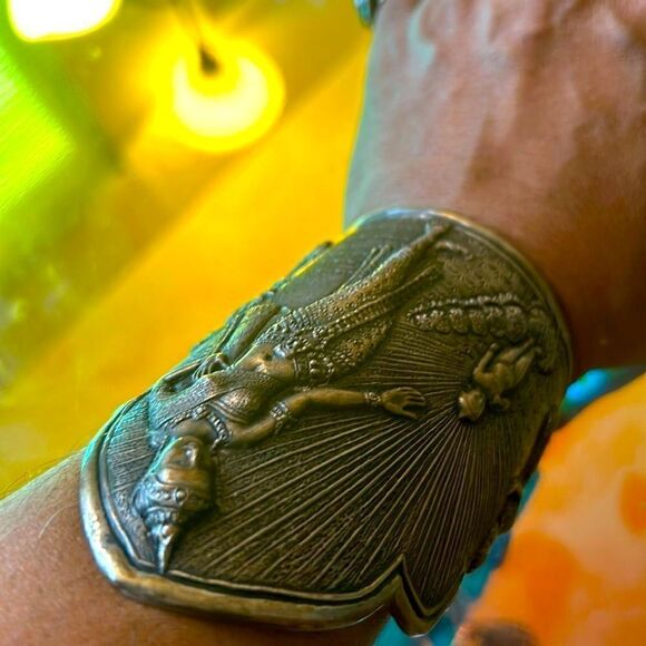 Beautiful Siam Sterling Silver Cuff Bracelet - Picture 1 of 5
